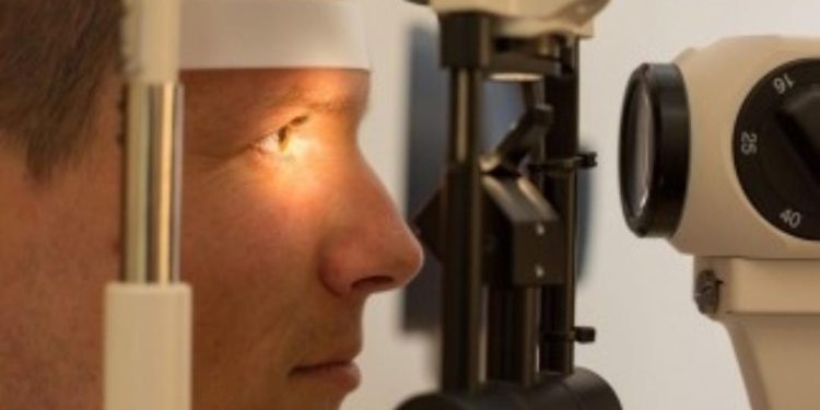 Un estudio científico advierte que el estrés acelera el envejecimiento de los ojos
