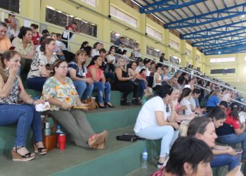 Más de 700 docentes finalizaron capacitación en educación alimentaria y nutricional en el entorno escolar