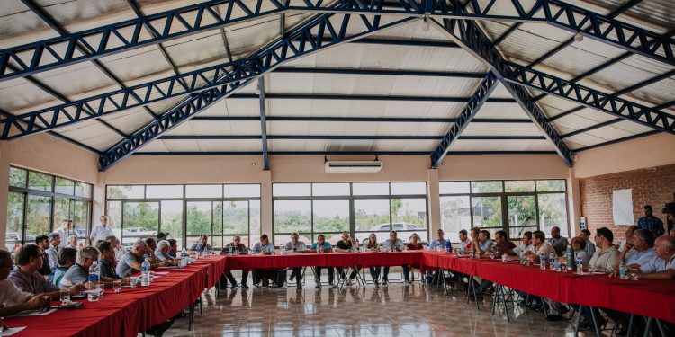 Mesa Tabacalera: “Las gestiones deben verse en el bolsillo de los productores” indicó Herrera Ahuad