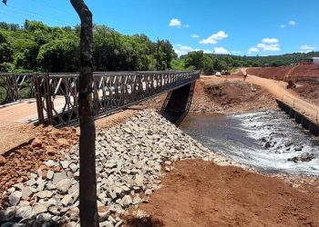Pindaytí: Vialidad habilitó nuevo puente provisorio para vehículos de hasta 25 toneladas