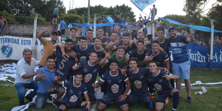 Liga Regional Obereña de Fútbol : Atlético Oberá campeón del Clausura 2022