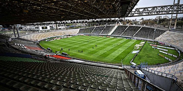 Proponen que el Estadio de Mar del Plata pase a llamarse Dibu Martínez