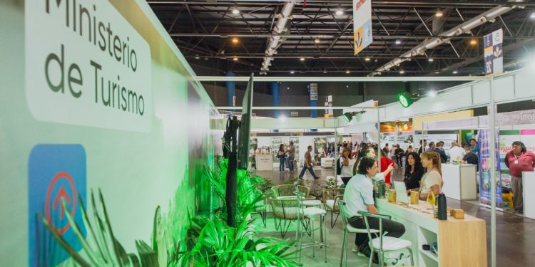 Misiones y su yerba mate, presentes en la Feria Nacional Matear