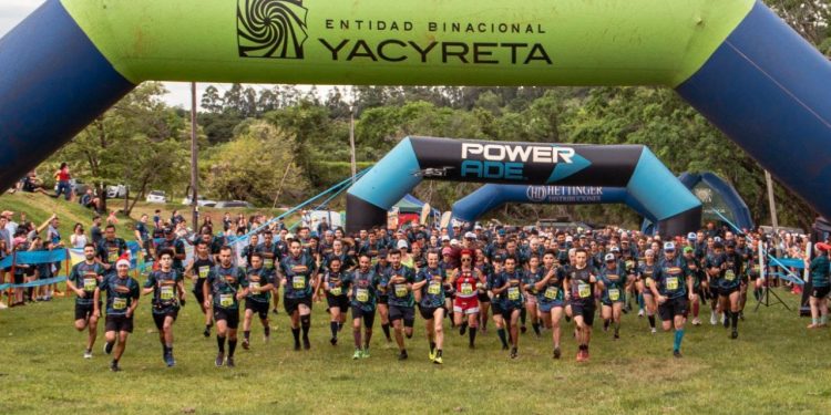 Yacyretá acompañó el desarrollo de la quinta carrera navideña en Leandro N. Alem