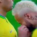 Antidoping de la Fifa a Neymar por haber inhalado una sustancia en pleno partido