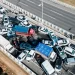 China: un choque múltiple en un puente  dejó un muerto y más de 200 vehículos atascados bajo una intensa niebla