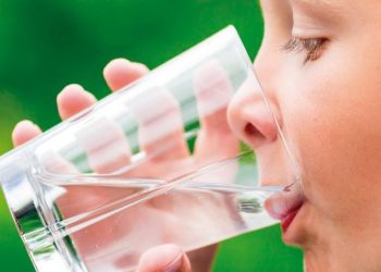 Recomiendan no exponer a los niños al sol por las altas temperaturas