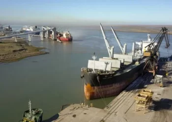 El Paraná recupera su nivel y la carga de los buques subió 21% en los últimos dos meses