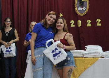 Egresar: más de mil estudiantes retomaron estudios y lograron el título secundario