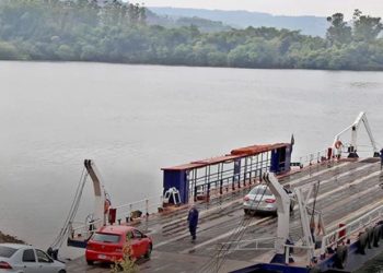 Horarios y costos de las balsas en el puerto San Javier-Porto Xavier