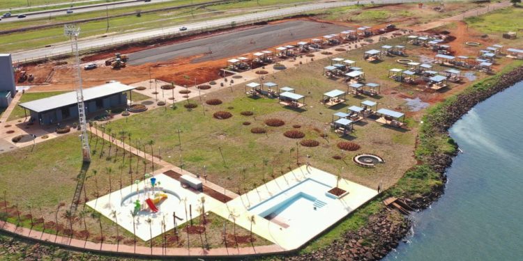 Yacyretá avanza en la etapa final del camping municipal de Posadas