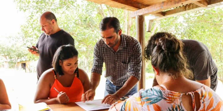 Familias de 25 de Mayo fueron beneficiadas para proteger obras de agua