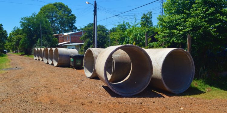 Posadas: ejecutan obras hidráulicas en el barrio Los Paraísos