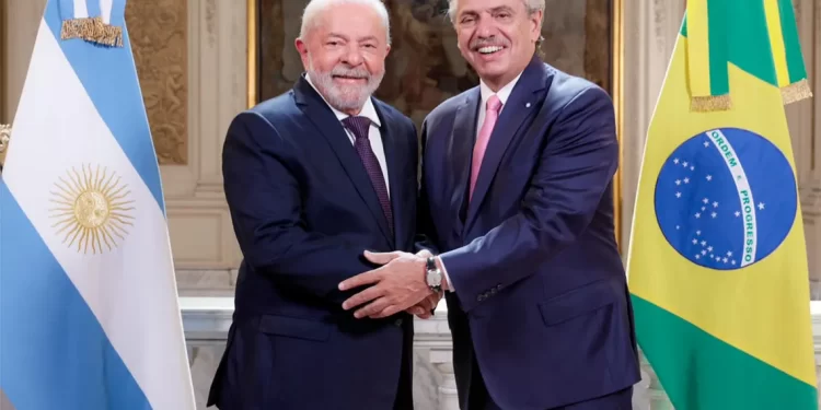 Alberto Fernández y Lula da Silva se reunieron y firmaron convenios