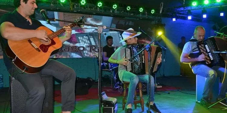 Este viernes comienza la Fiesta Provincial de la Mojarrita en Azara