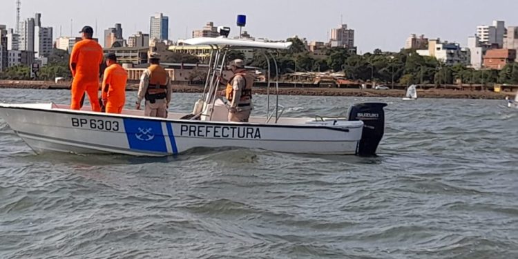 Posadas: Prefectura brindó recomendaciones para navegantes y bañistas
