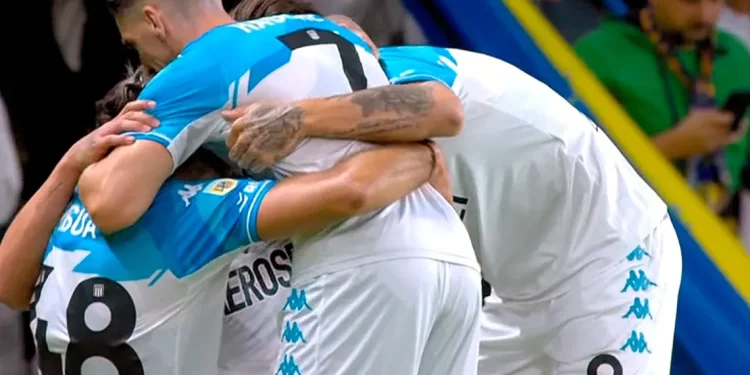 Racing le ganó a Boca y gritó campeón en Abu Dabi