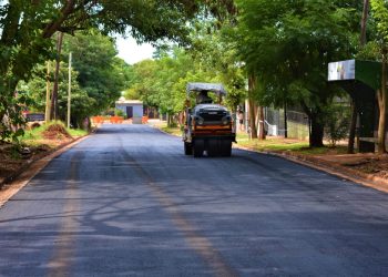 Posadas: desarrollan obras viales en el barrio San Lucas