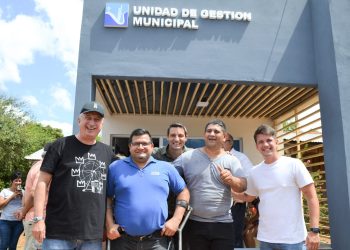 Passalacqua y Romero Spinelli participaron de entrega de herramientas a emprendedores de San Javier