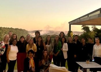 La directora de la OIT en Argentina se reunió con mujeres empresarias en Puerto Iguazú