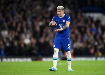 Fútbol internacional: Enzo Fernández debutó en el Chelsea