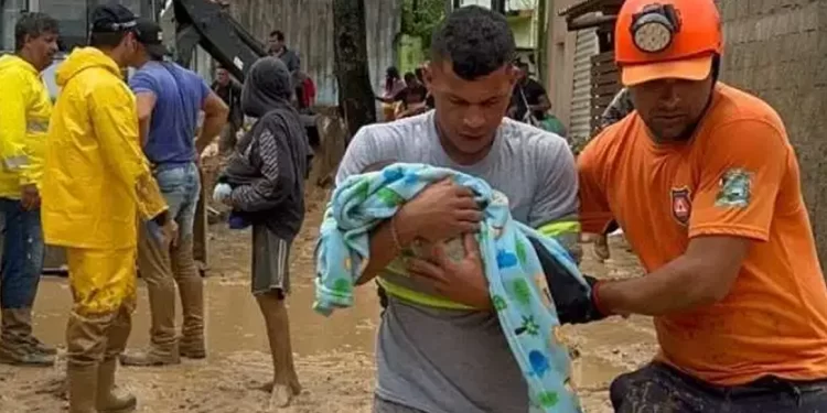 Brasil: más de 2 mil evacuados y se declaró 3 días de luto por las inundaciones