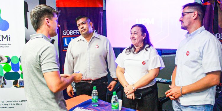 Oberá: Hecho en Misiones participó de la Jornada Joven