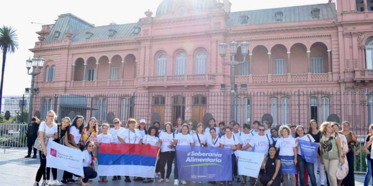 Mujeres de la Ruralidad representaron a Misiones en los premios Lía Encalada