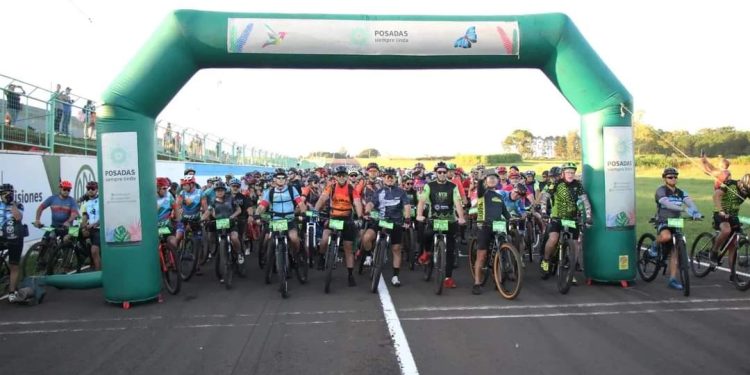 Posadas Deportiva: el Cicloturismo de la Región congregó a cientos de participantes