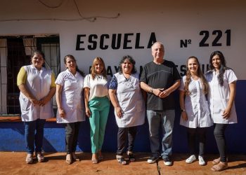 Passalacqua visitó escuelas en Colonia Gisela y destacó que «la educación llega a todos los rincones de la provincia»