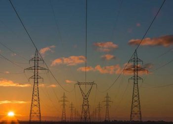 La demanda de energía eléctrica subió 12,7% en el mes de febrero