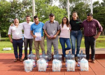 Familias de Aristóbulo del Valle y San Vicente beneficiadas con acceso a agua