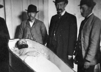 El día que mataron a Jesse James, el ladrón más famoso del lejano oeste