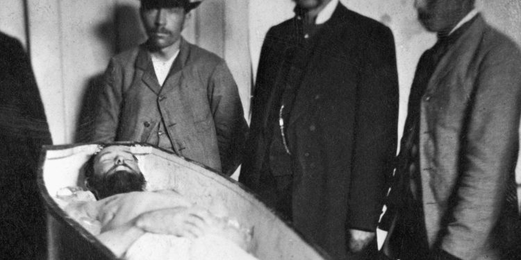 El día que mataron a Jesse James, el ladrón más famoso del lejano oeste