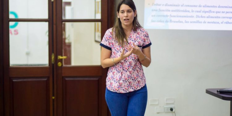 Posadas: se realizó una charla de concientización sobre alimentación saludable en la mujer