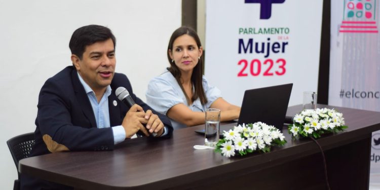 Posadas: parlamentarias se interiorizaron en la labor legislativa