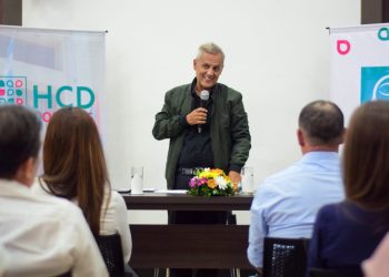 Posadas: Bernardo Stamateas disertó en el Concejo Deliberante