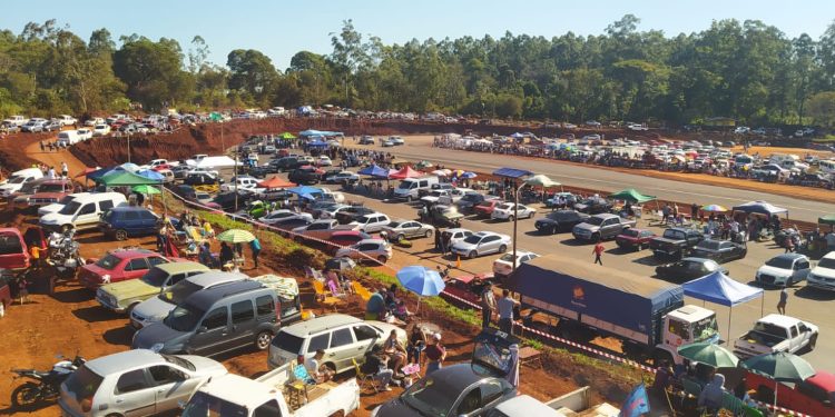 Volvieron a rugir los motores en el renovado Autódromo de Eldorado