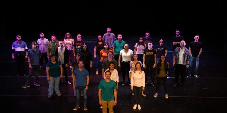 Posadas: “Coral Jazz Rock” para escuelas en el Teatro de Prosa