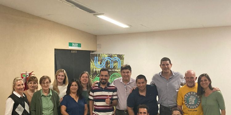 Expertos de la UNaM y de la ONG Misiones Activa se preparan para desarrollar germoplasma de Cannabis sativa L.