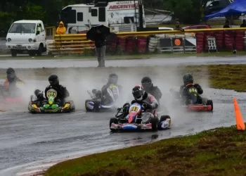 El karting misionero dio un gran espectáculo en Posadas