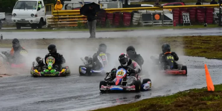 El karting misionero dio un gran espectáculo en Posadas
