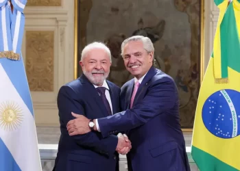 Alberto Fernández visita a Lula para impulsar el comercio bilateral