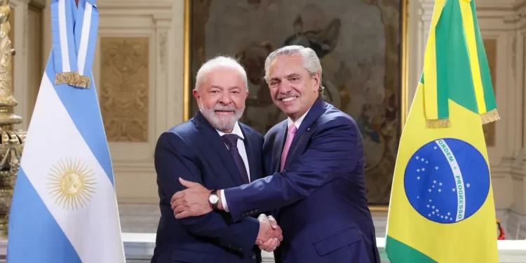 Alberto Fernández visita a Lula para impulsar el comercio bilateral