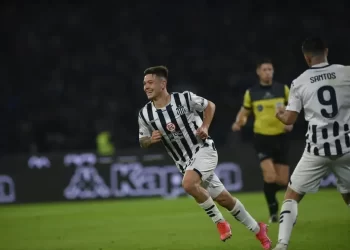 Liga Profesional de Fútbol: River perdió ante Talleres pero mantiene la punta