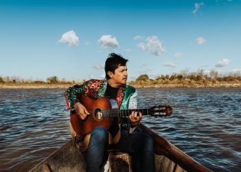 Llega a Posadas el Chango Ibarra y banda pueblo con «yo te he soñado, carnaval»