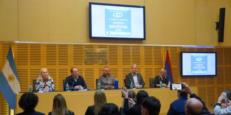 Presentaron en la Legislatura el Programa Provincial de Educación Sexual Integral