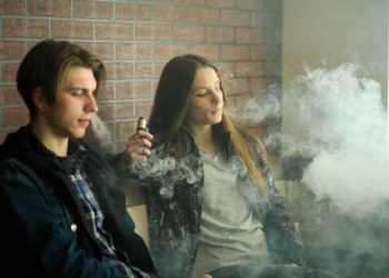 Vapear genera daño en los vasos sanguíneos, en el cerebro, el corazón y en los pulmones