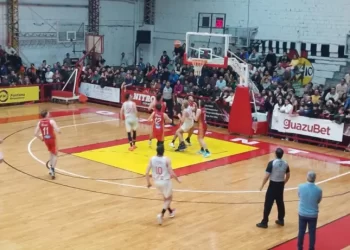 Liga Federal de Básquet: Tokio se adelantó en la serie ante Provincial