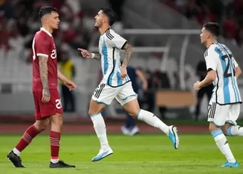 La Selección Argentina venció por 2 a 0 a Indonesia